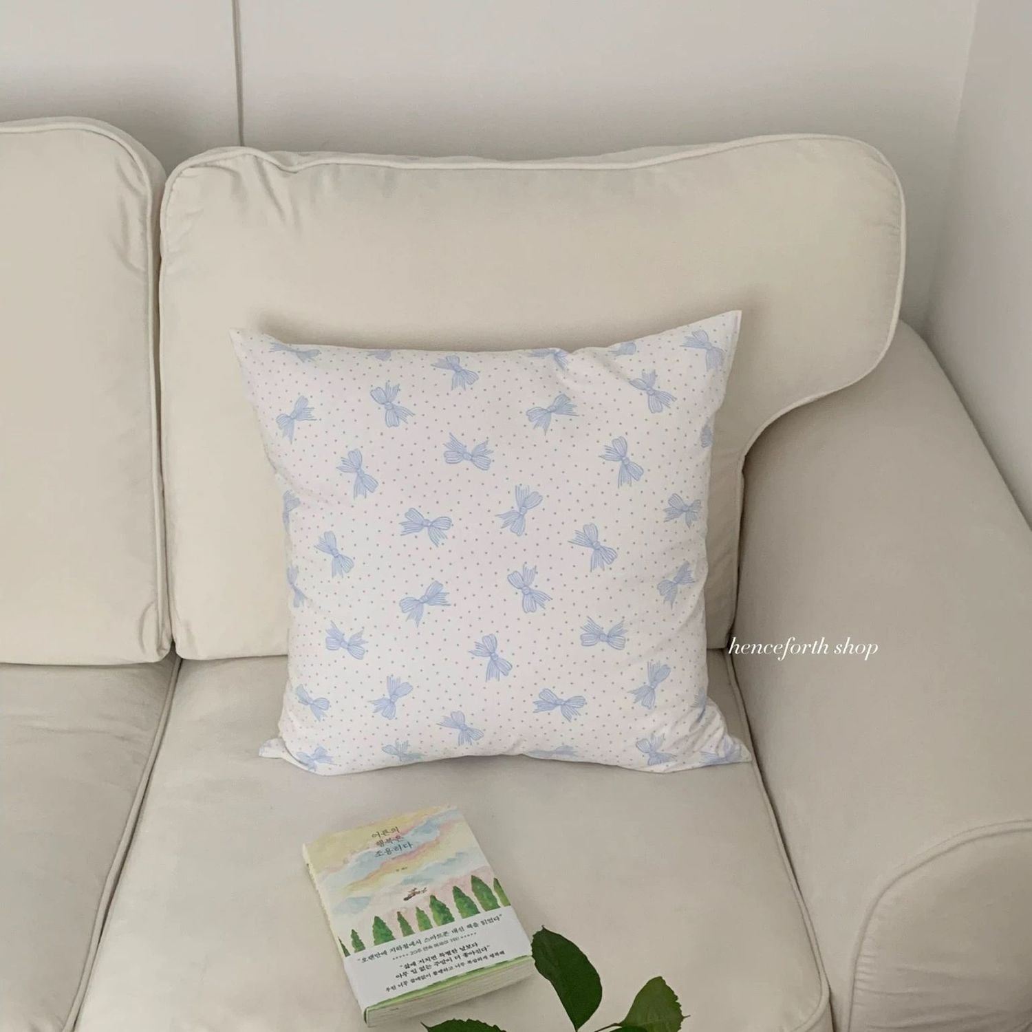 Fresh and Gentle Pillowcase
