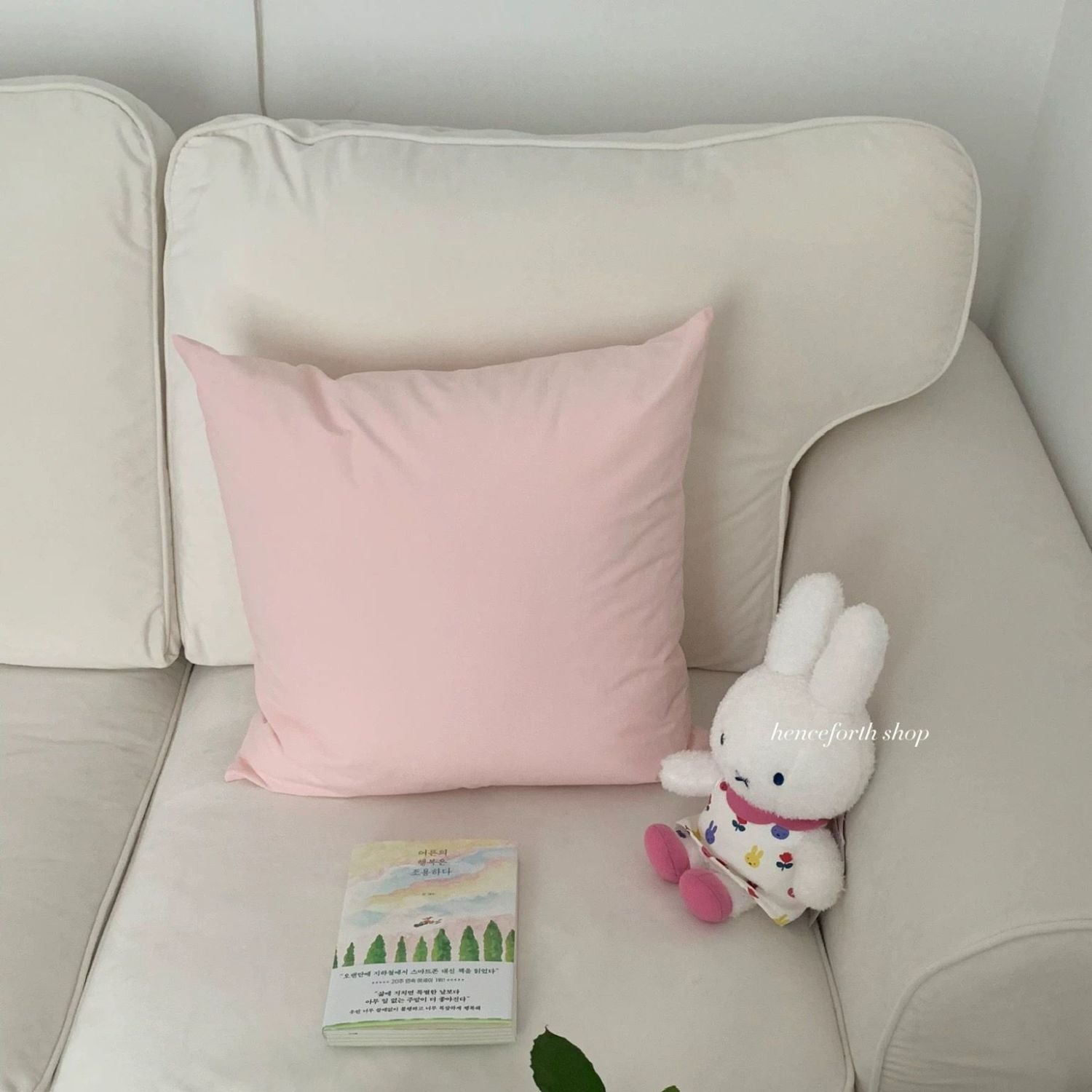 Fresh and Gentle Pillowcase