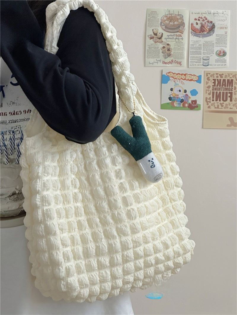 Fresh and Youthful Single-Shoulder Bag