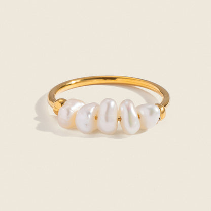 Freshwater pearl ring