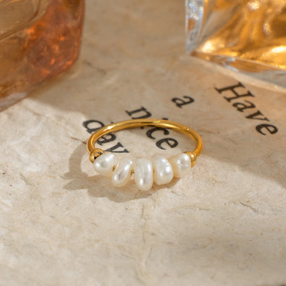 Freshwater pearl ring