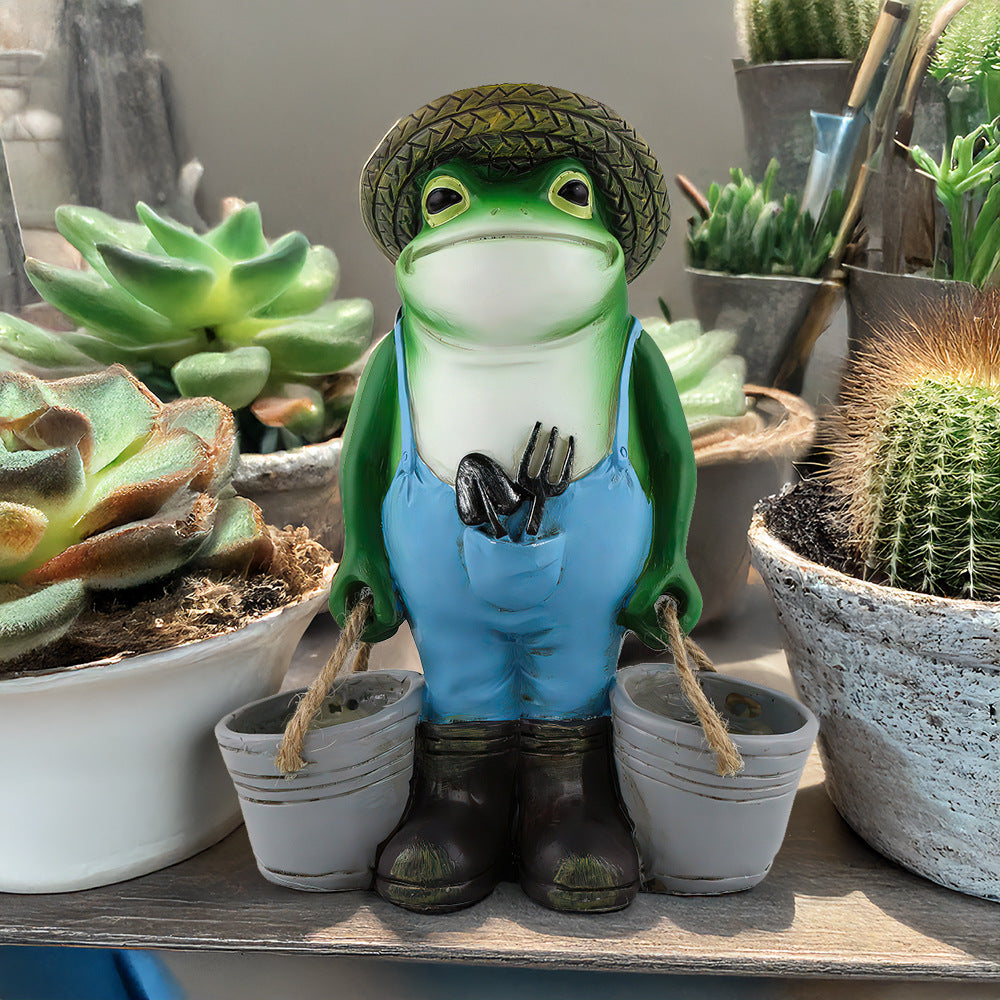 Frog Creative Sculpture