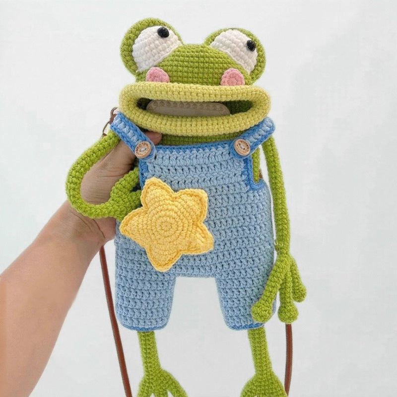Frog knitting material kit