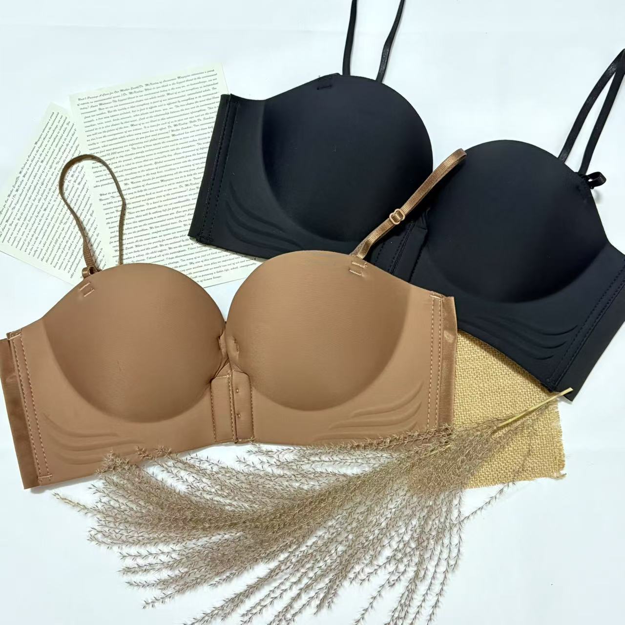 Front Buckle Strapless Push-Up Bra