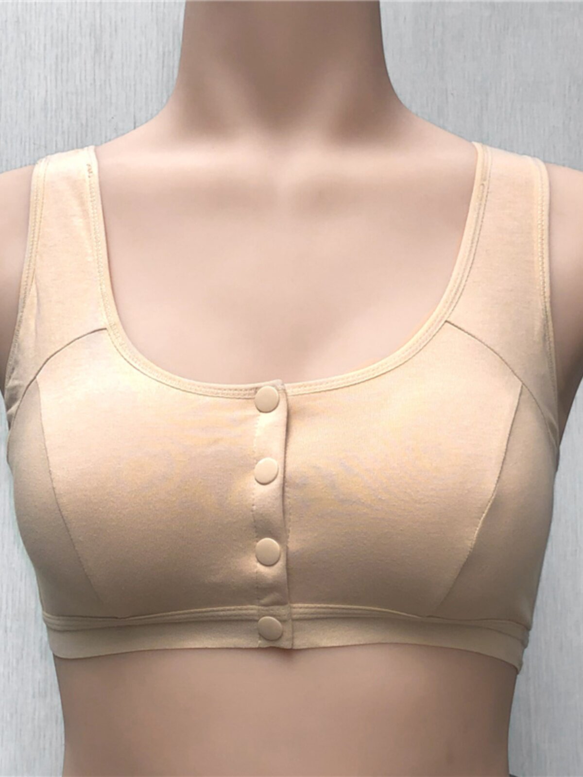 Front-closure thin lingerie