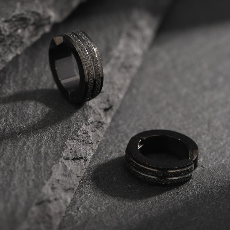 Frosted Geometric Ear Clip