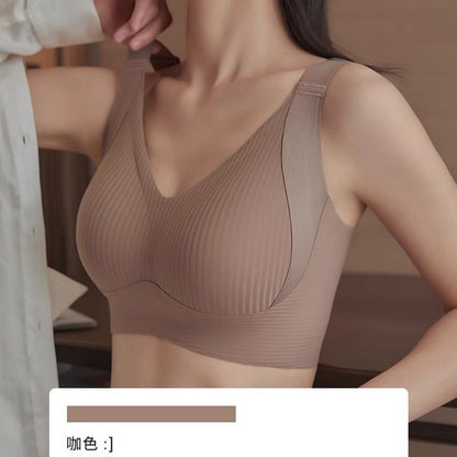 Full Cup Adjustable Women's Bra for Large Bust