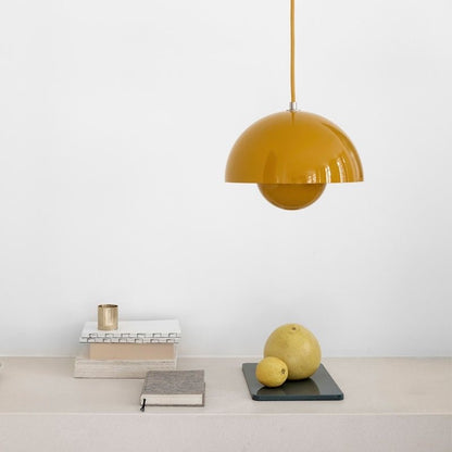 Full-Spectrum Creamy Bud Pendant Light