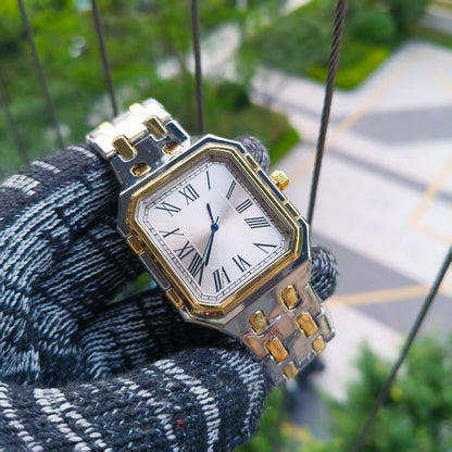 Fully automatic non-mechanical watch