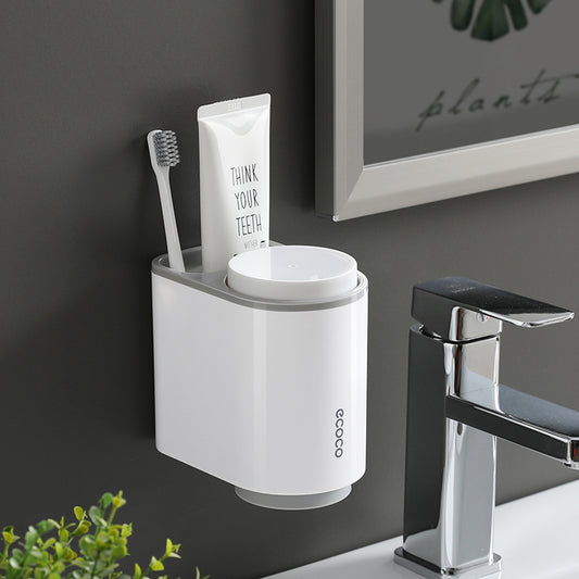 Fully automatic toothpaste-squeezing wonder