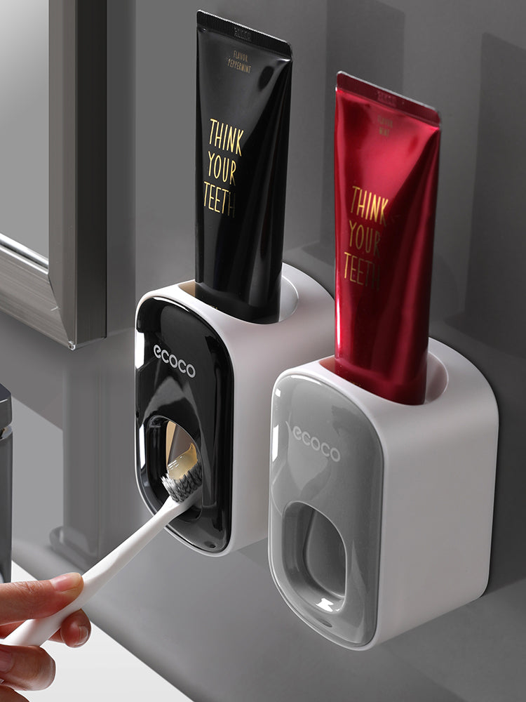 Fully automatic toothpaste-squeezing wonder