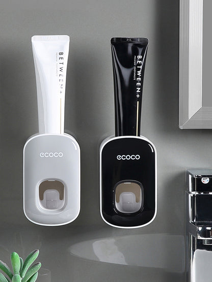 Fully automatic toothpaste-squeezing wonder