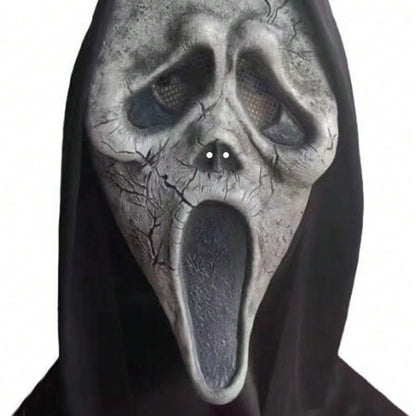 Funny, screaming, ghostface mask