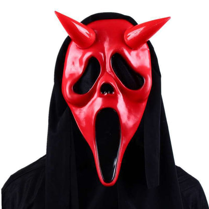 Funny, screaming, ghostface mask