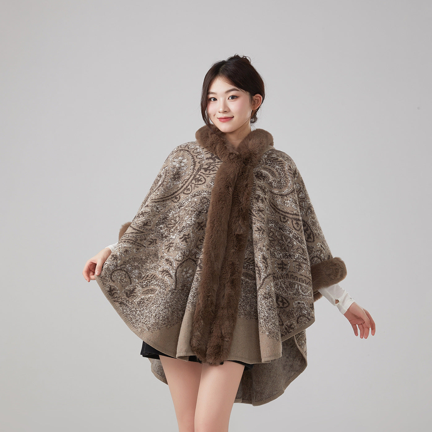 Fur-Collared Jacquard Shawl Cloak