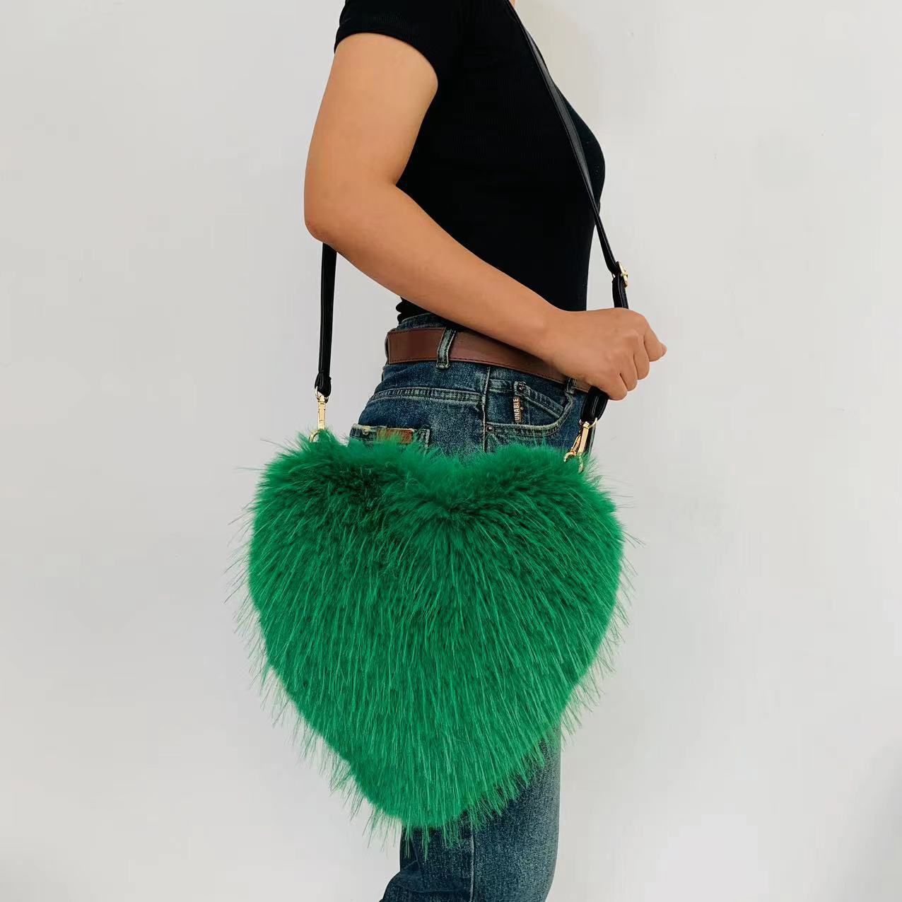 Fur love crossbody bag