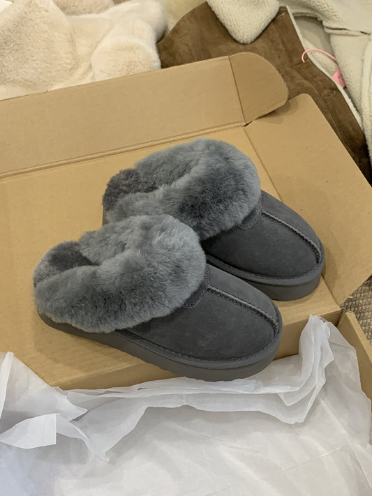 Fur Slippers
