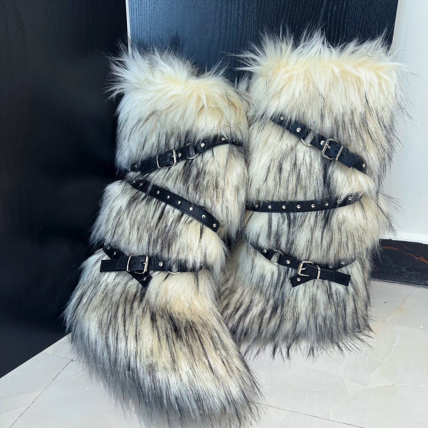 Fur Trim Snow Boots with Buckle