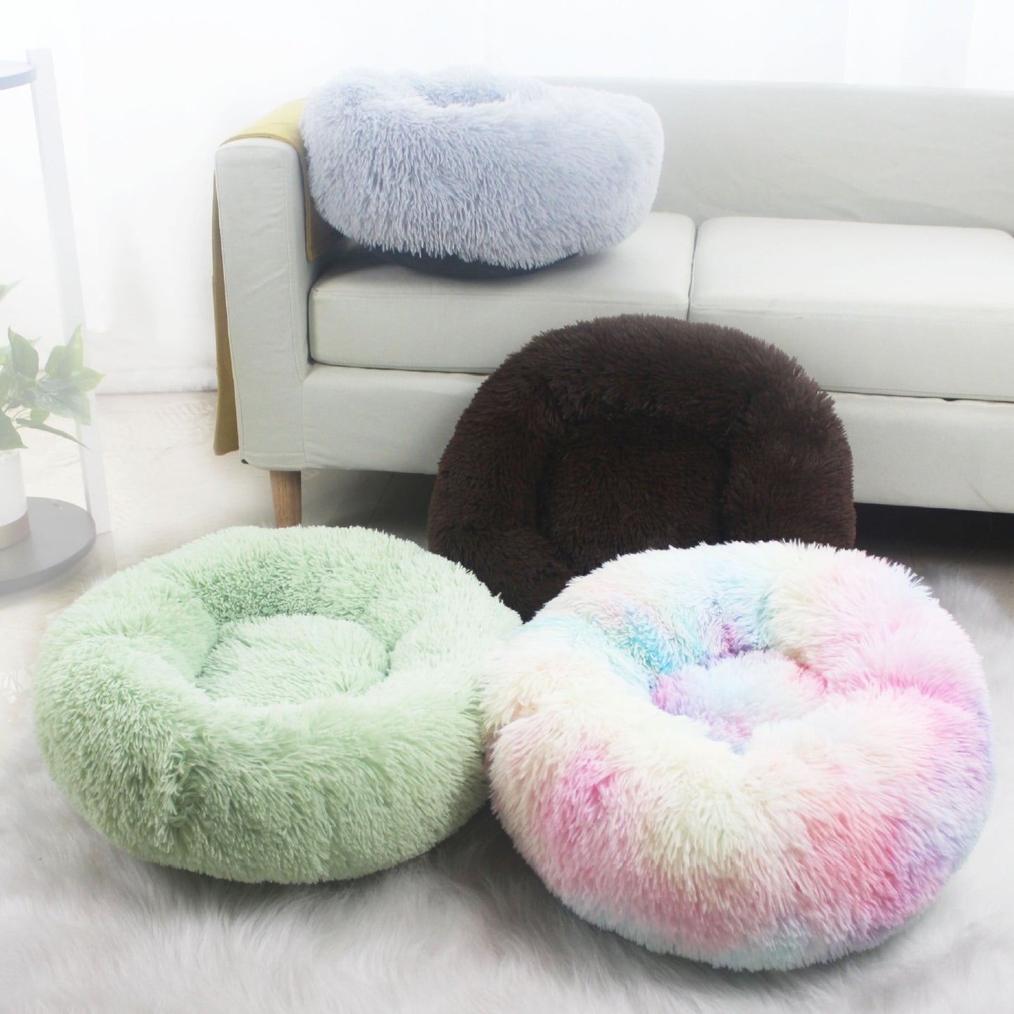 Furry pet bed