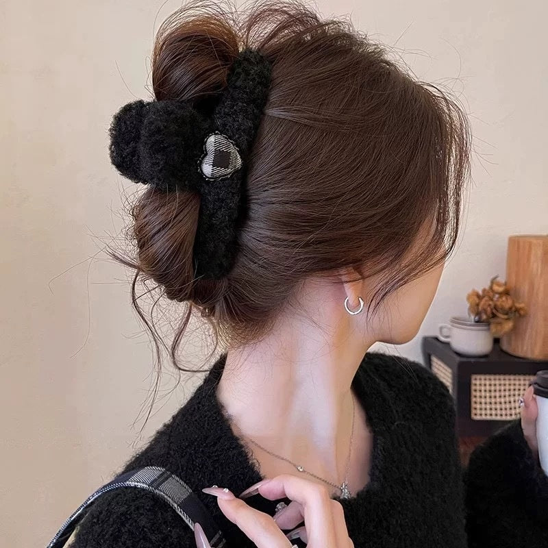 Fuzzy hair-pulling clips