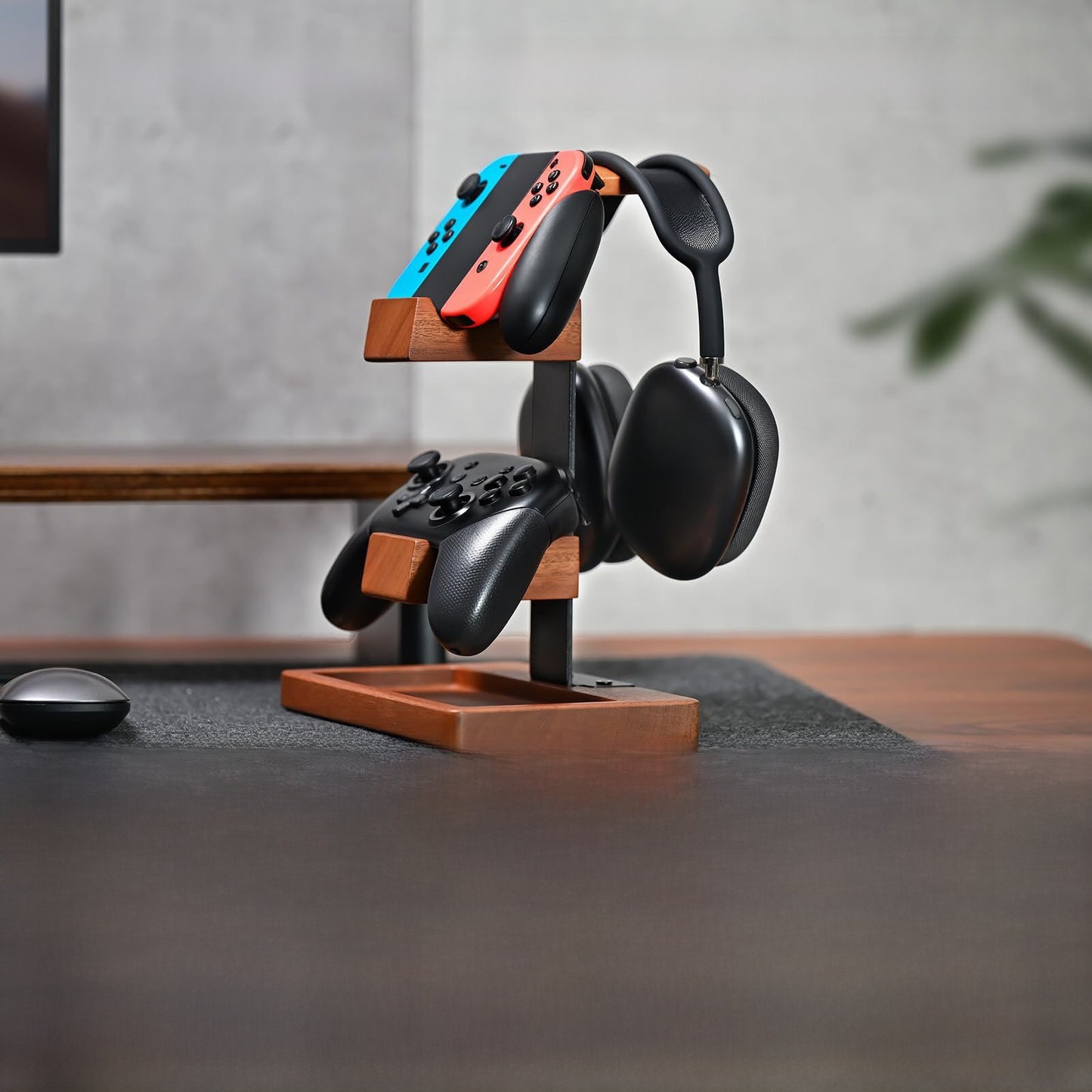 Gaming headset stand