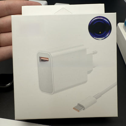 GaN Fast Charger 120W USB Power Adapter