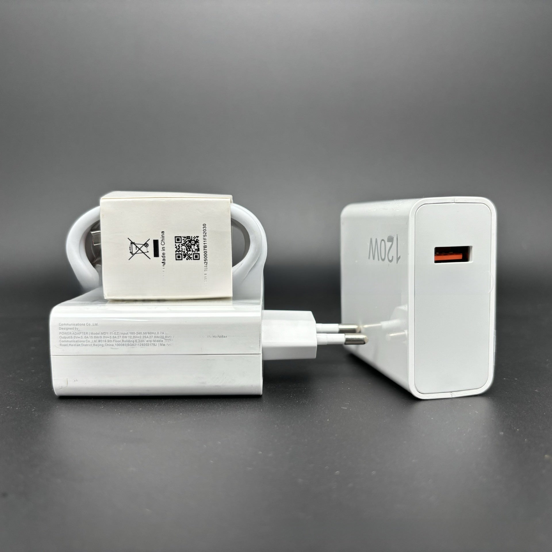 GaN Fast Charger 120W USB Power Adapter