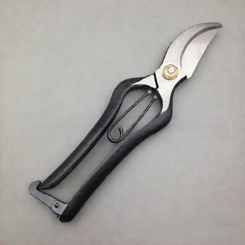 Garden pruning shears tool