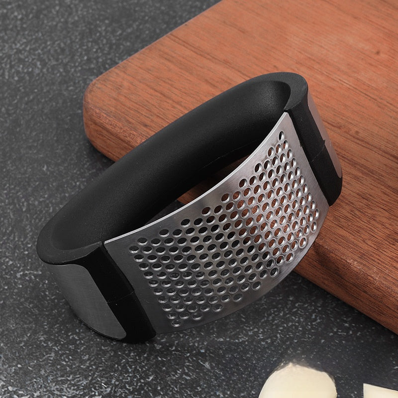 garlic press