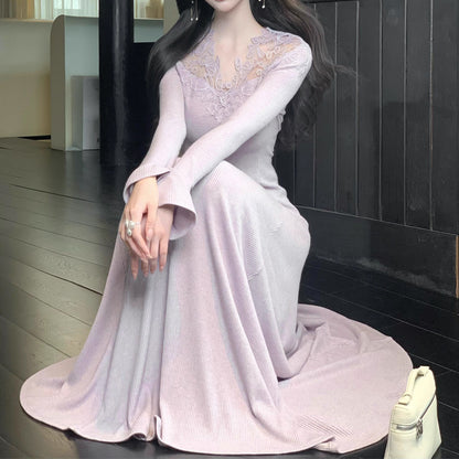 Gentle Atmosphere Lace V-Neck Knitted Dress