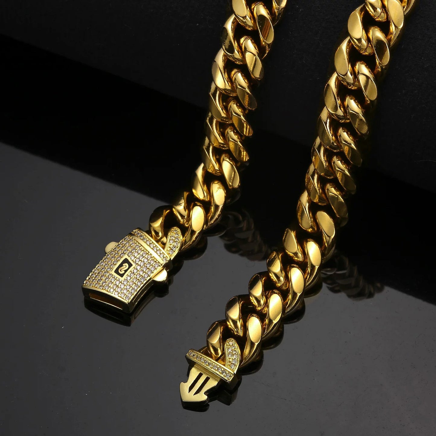 Gentleman's necklace