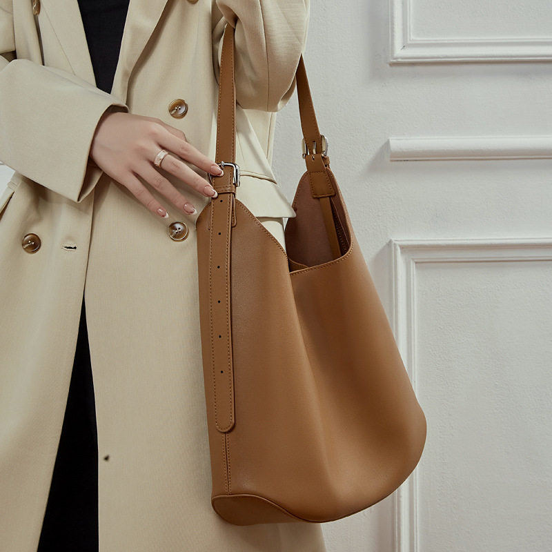 Genuine Leather Large Capacity Tote Bag