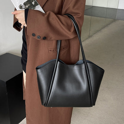 Genuine Leather Wing Design Shoulder Bag