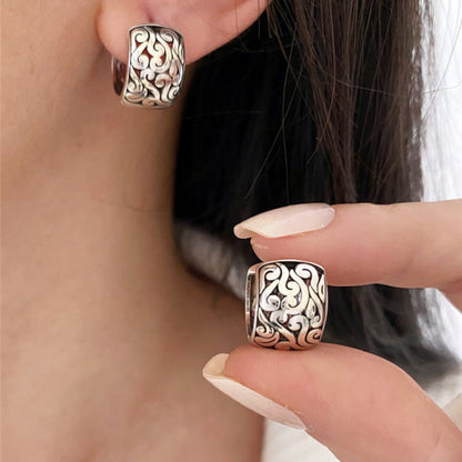 Geometric Circle Earrings