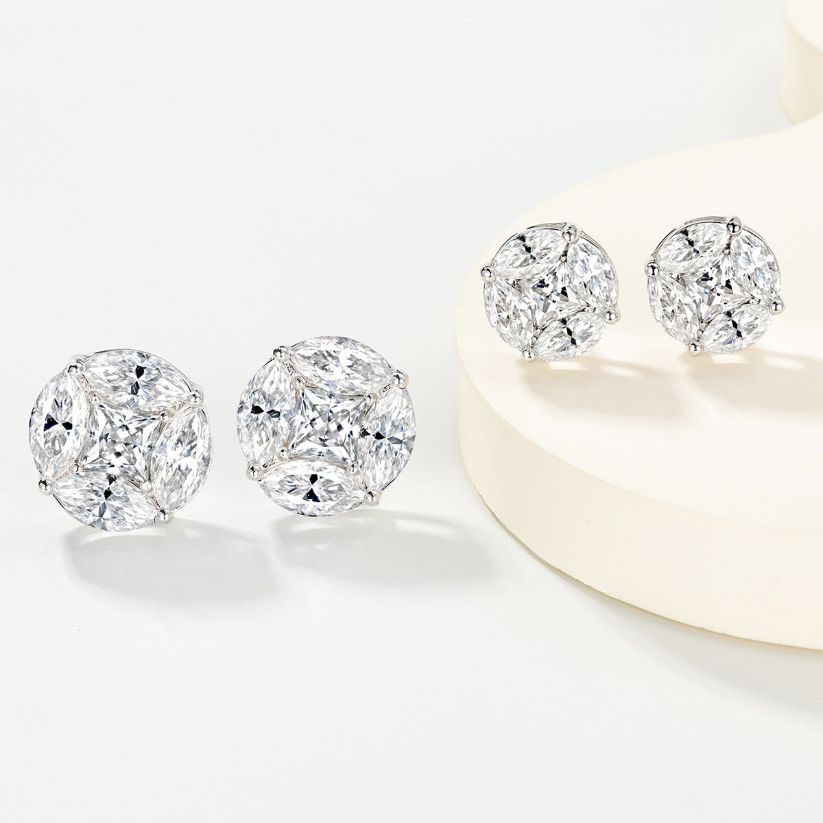 Geometric Circular Ear Studs