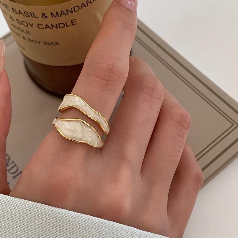 Geometric Double Layer Hollow Ring