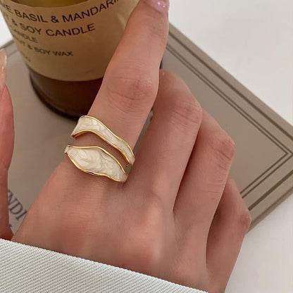 Geometric Double Layer Hollow Ring