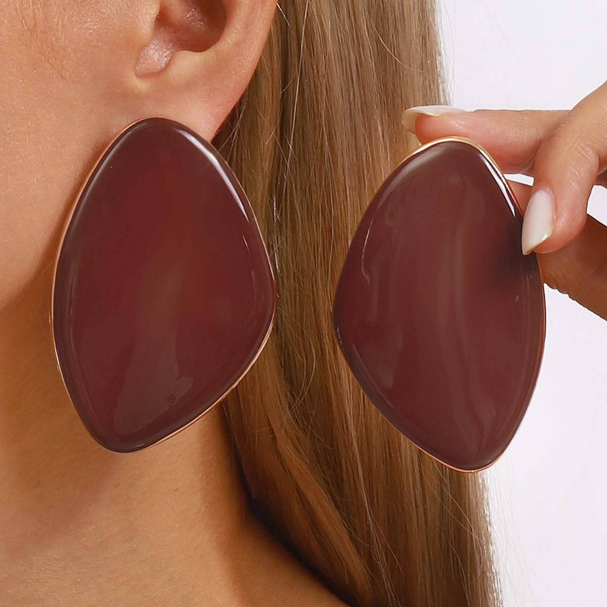 Geometric Glossy Asymmetrical Earrings