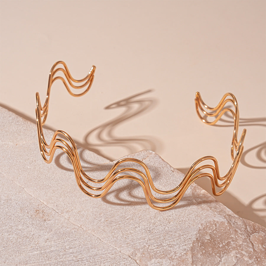 Geometric necklace