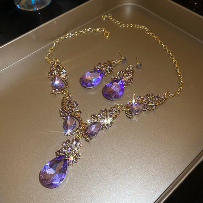 Geometric necklace