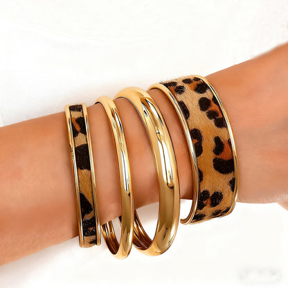 Geometric Openwork Bracelet