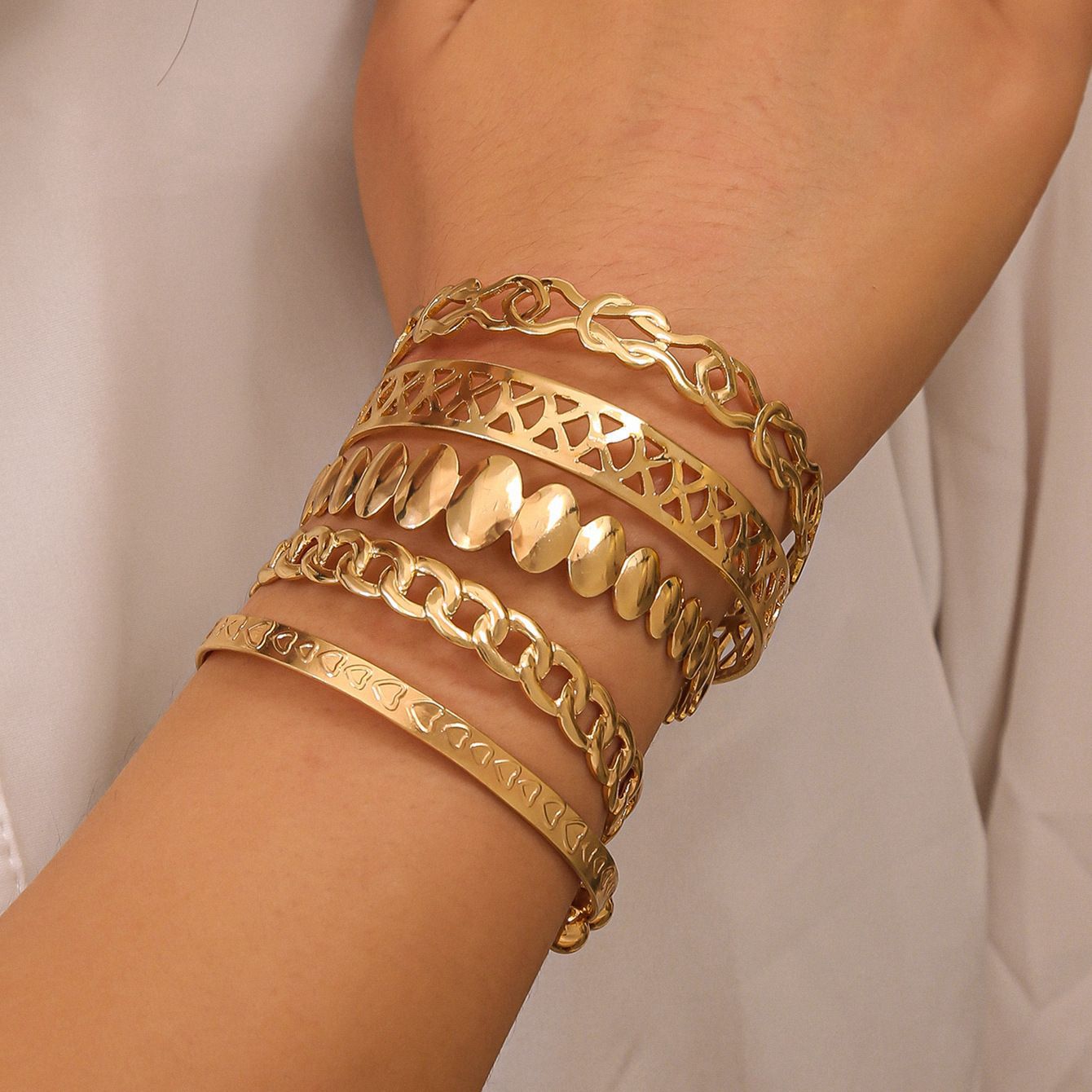 Geometric Openwork Bracelet
