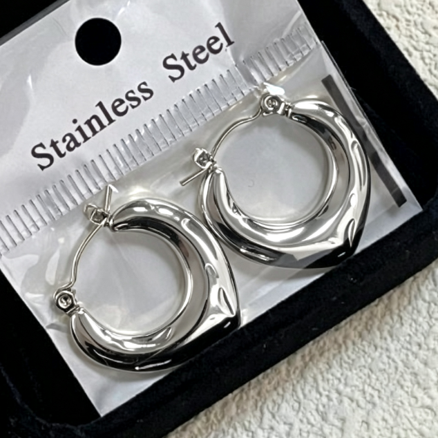 Geometric Pearl Crystal Earrings