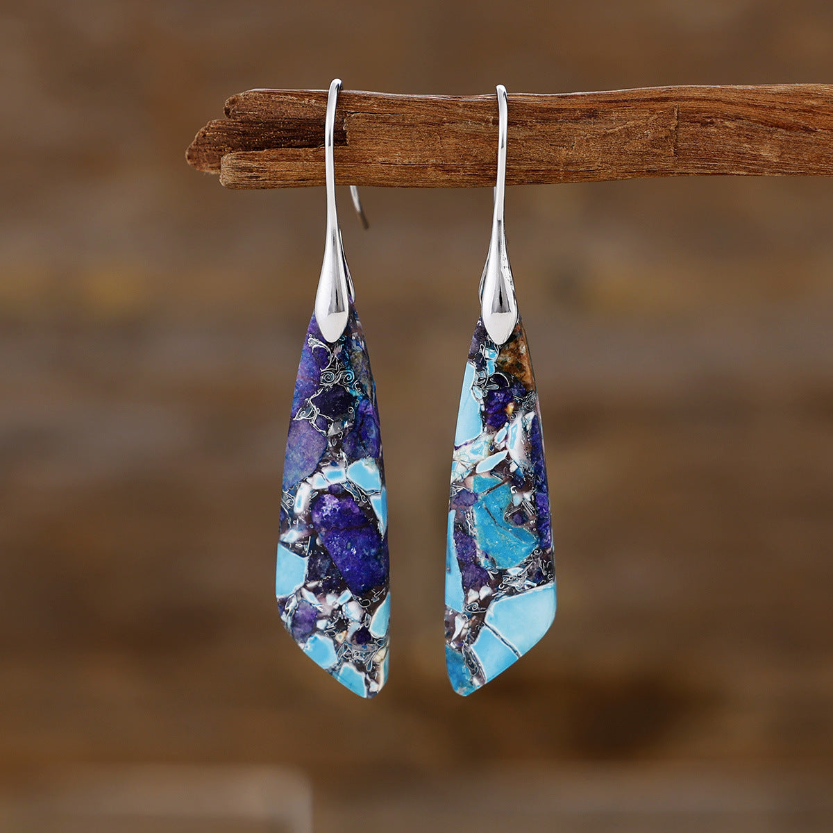 Geometric pendant earrings