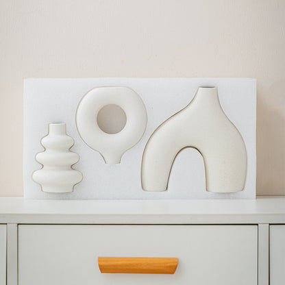 Geometric Plain Burned suit Vase Ceramic