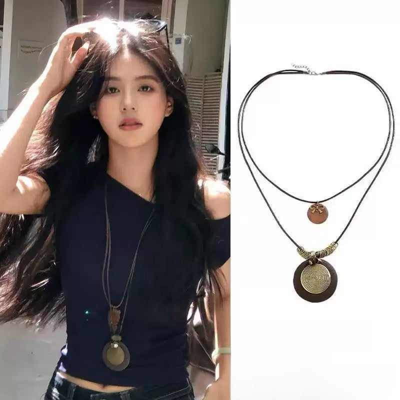 Geometric Silver Leaf Necklace