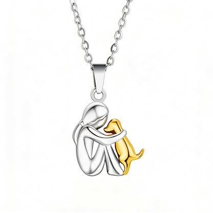 Girl’s pet-hugging necklace