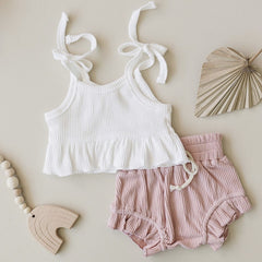 White Top + pink pants