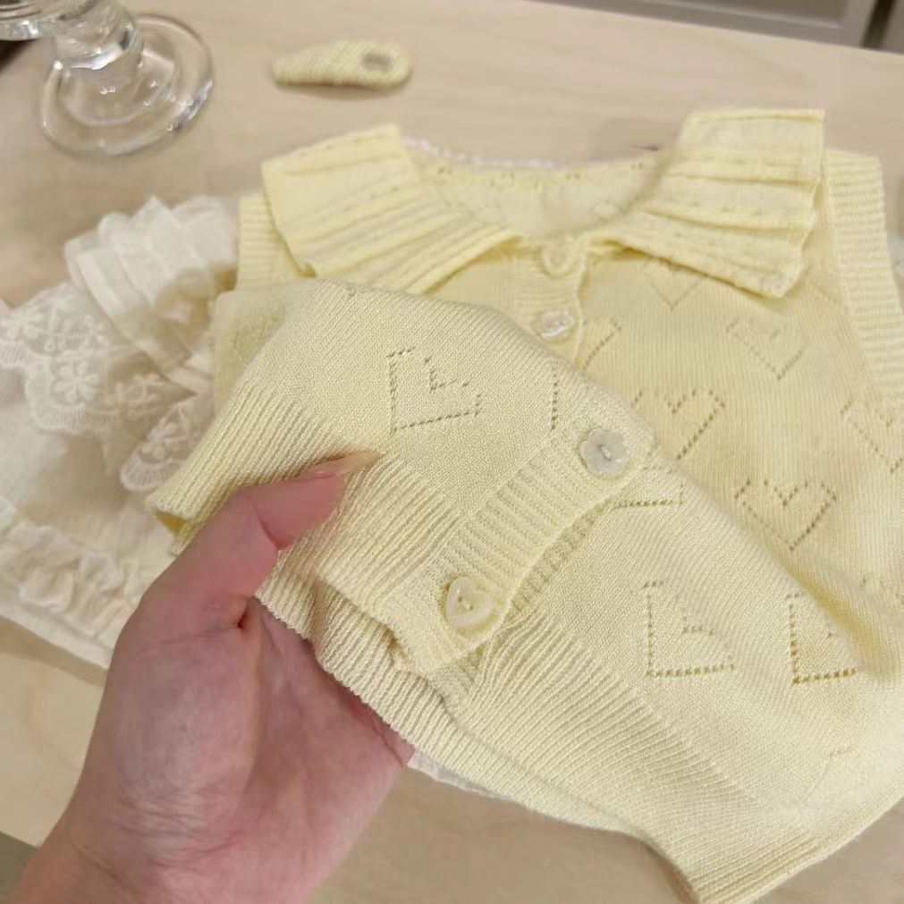 Girls Knitted Vest and Cake Skirt Set