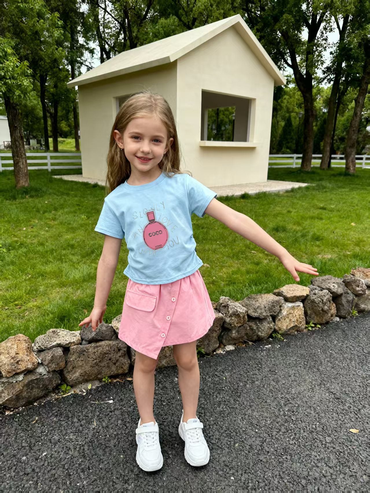 Girls Rhinestone Round Neck Short Sleeve Two-Piece Set